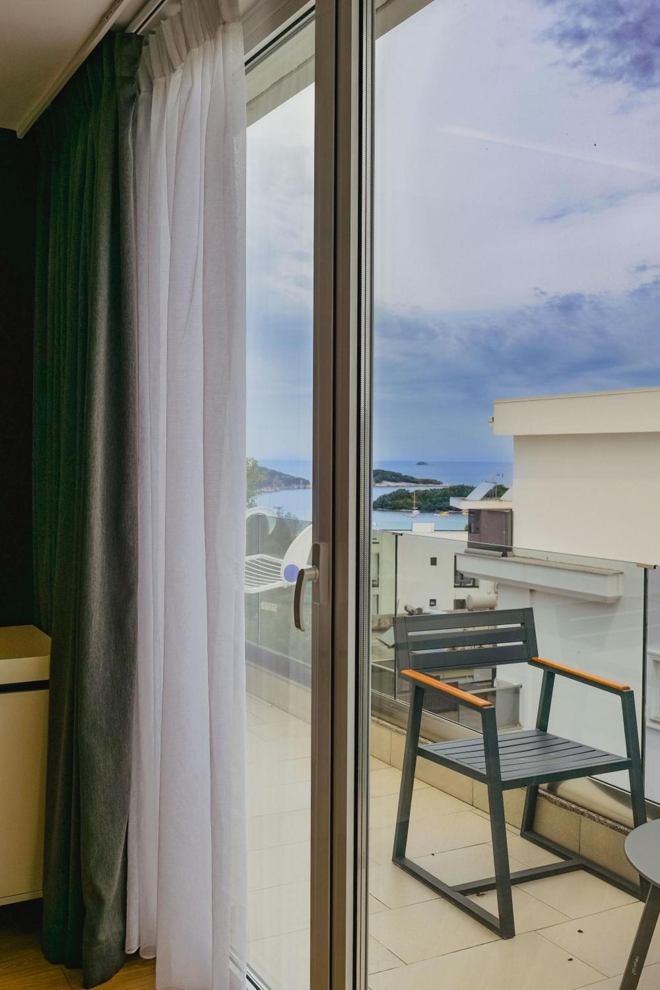קסאמיל L'Amo Del Mare Hotel מראה חיצוני תמונה